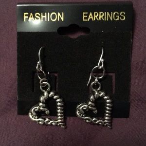 Twisted heart and infinity symbol earrings